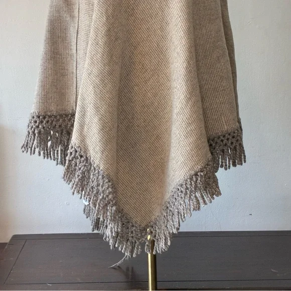 Handmade Beige Knit Wool Blend Poncho with Fringe - Picture 11 of 11
